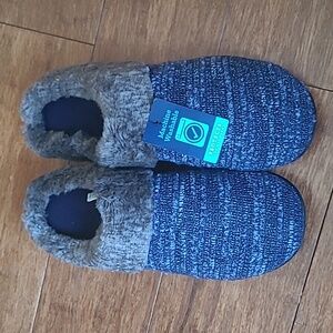 Isotoner indoor outdoor shoes